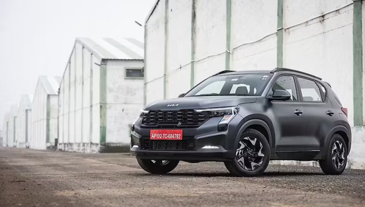 Kia Sonet 2025 स्टाइलिश लुक, 45 लीटर फ्यूल टैंक और एडवांस फीचर्स के साथ धमाका
