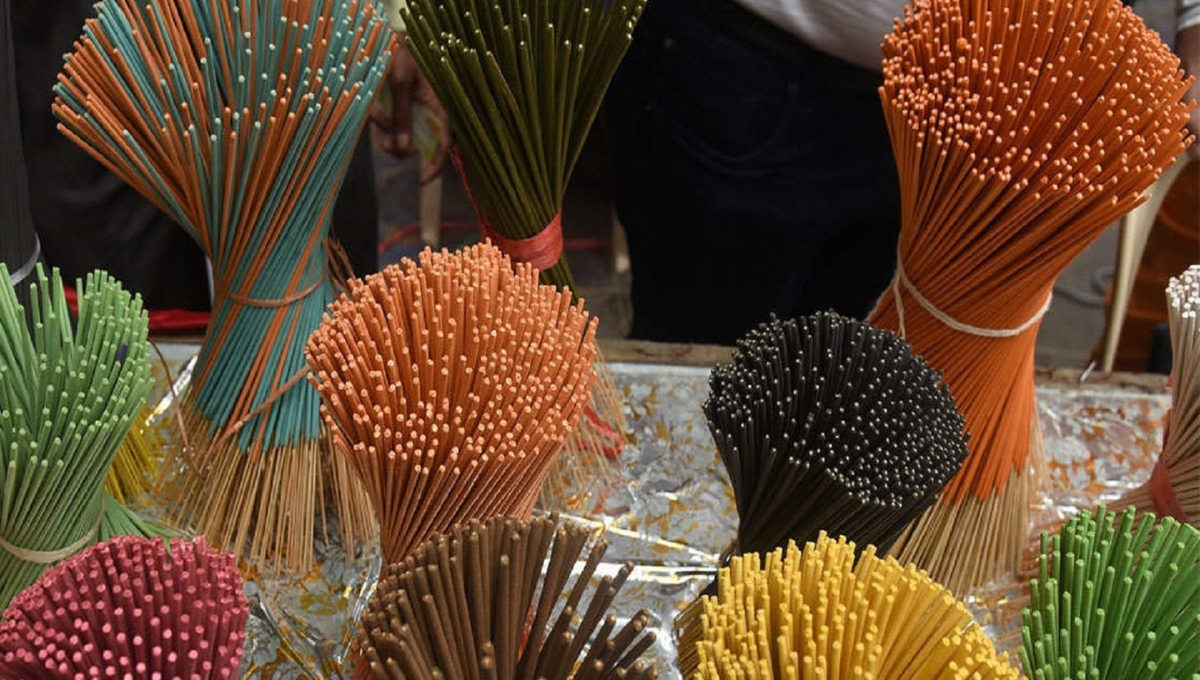 टाइमपास छोड़ो, धूपबत्ती बनाने का business शुरू करो और हर महीने कमाओ तगड़ा मुनाफा
