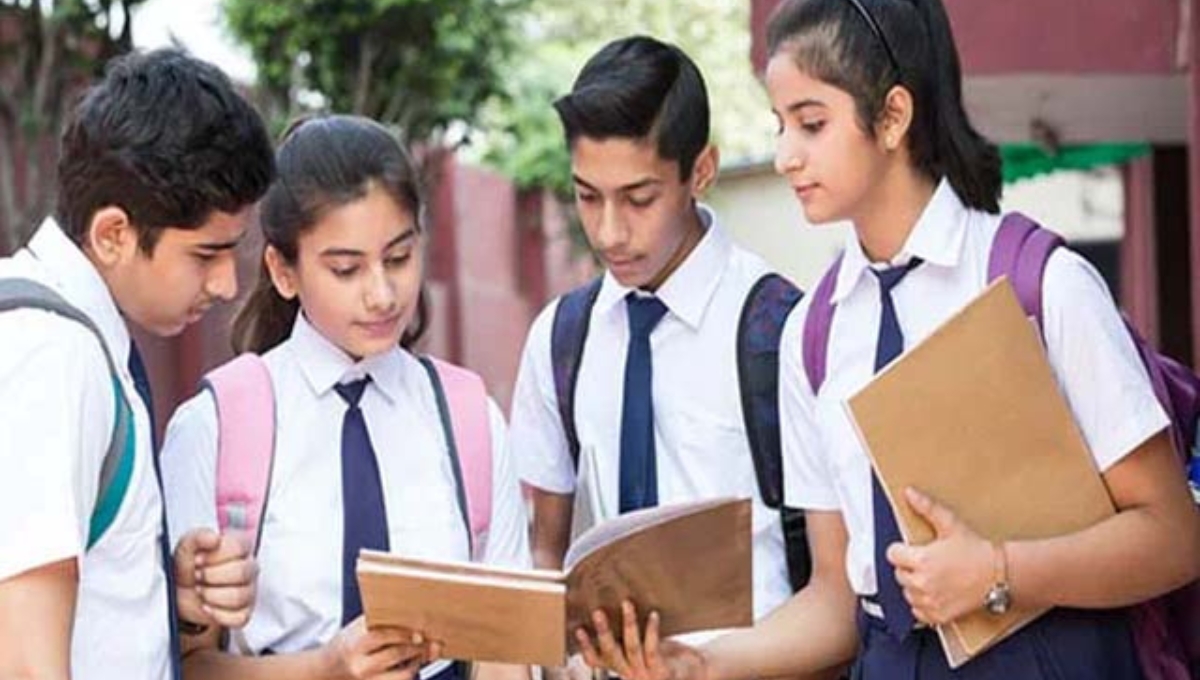 Lake Ladki Yojana 2025 बेटी की शिक्षा और शादी के लिए पाएं ₹1,01,000 का सुनहरा मौका 